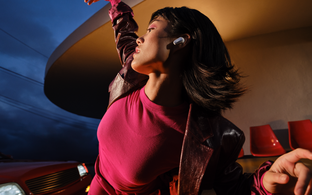 Feel the Sound as if the Bose QuietComfort Ultra Earbuds were in your Ears
