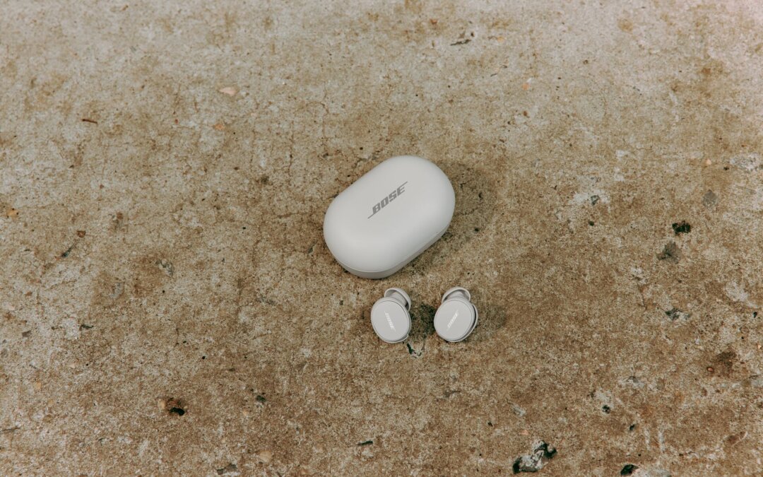 How to Clean Your Wireless Earbuds Properly